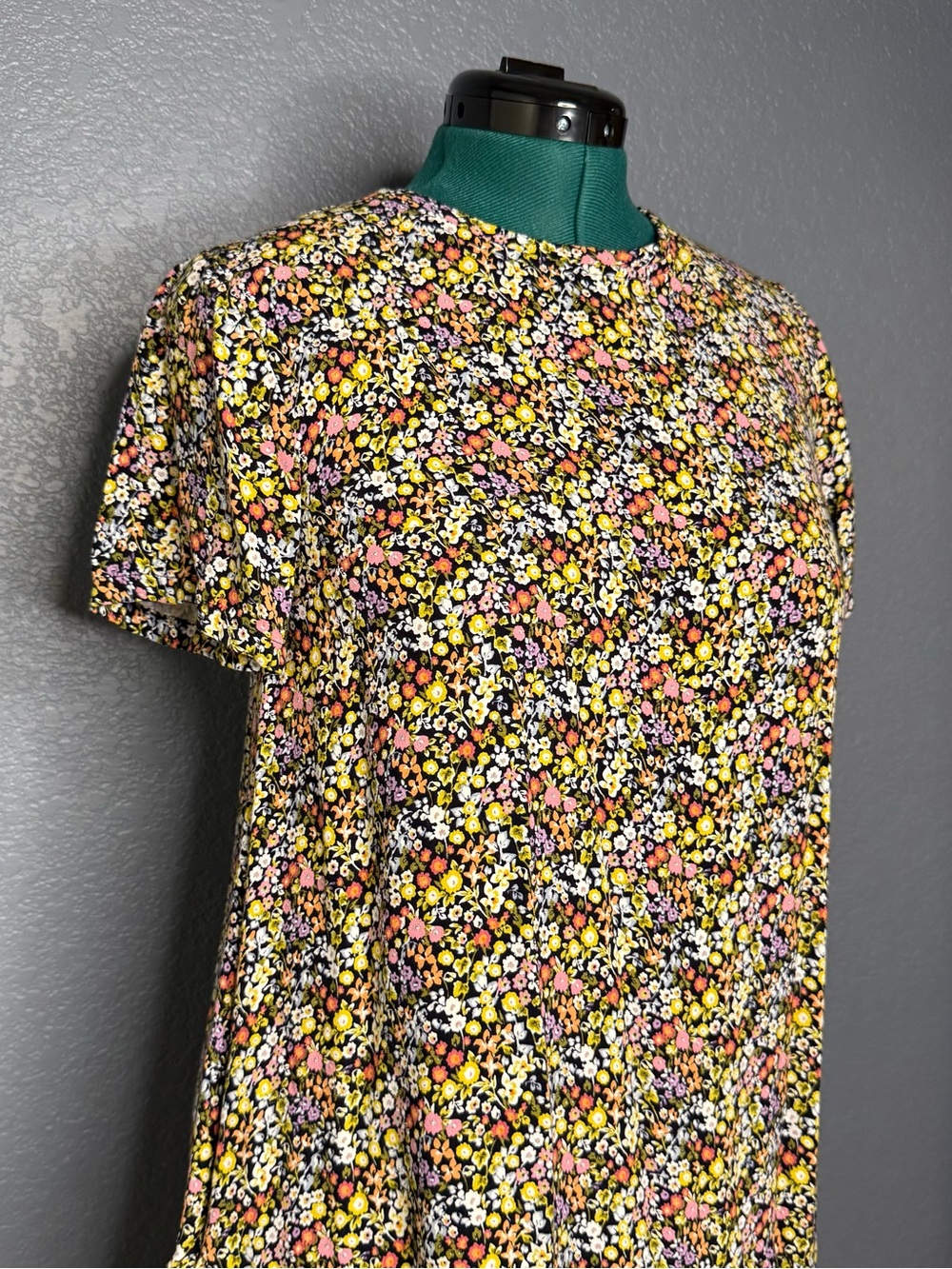 LOFT Black Floral Tunic Dress Small Print Short Sleeve Mini Medium